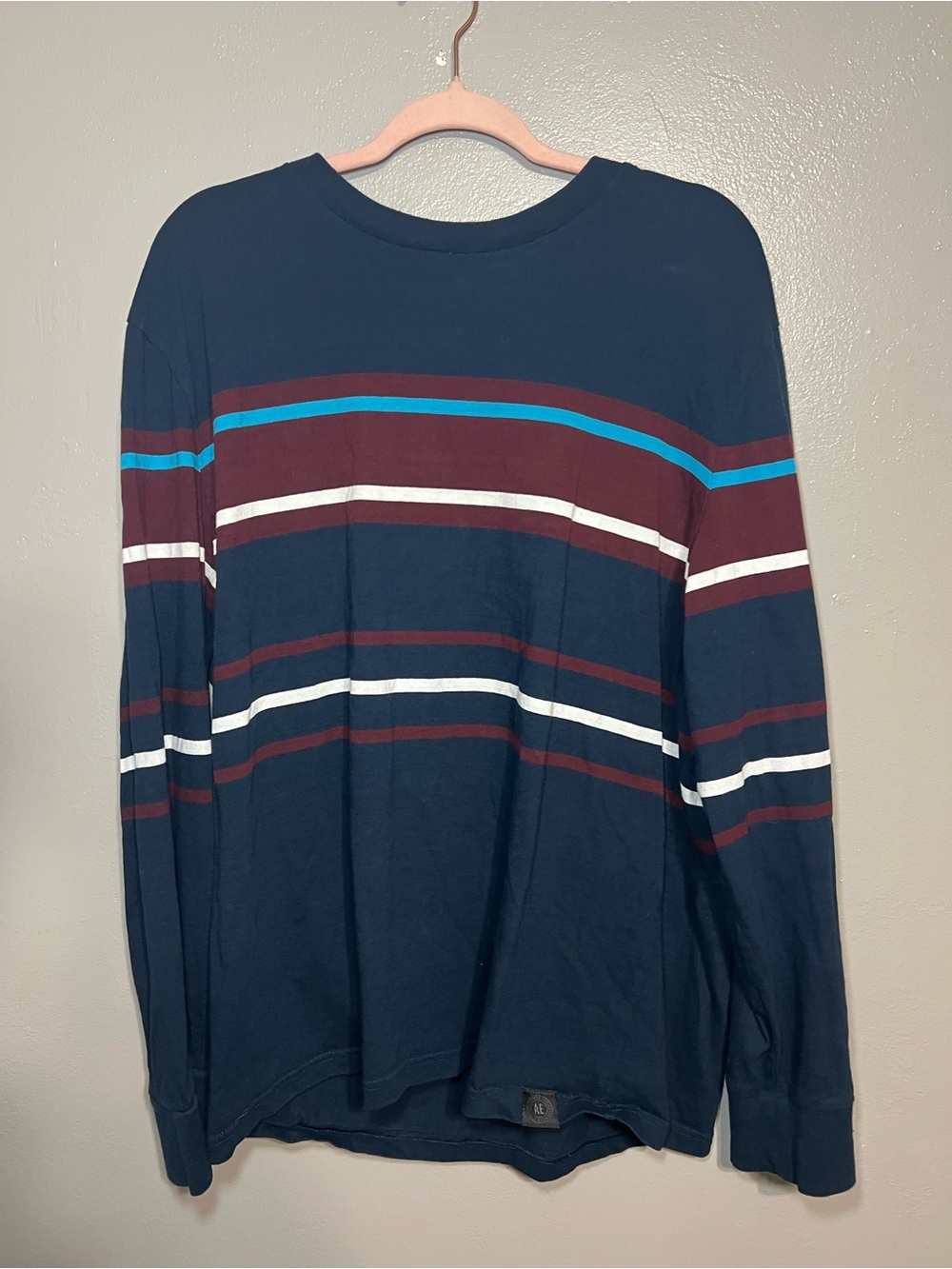 American Eagle Outfitters Men’s XL Standard Fit Stripe Long Sleeve